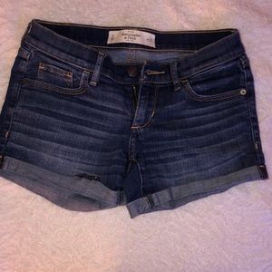 Abercrombie Jean shorts!